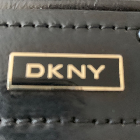 DKNY genuine leather with satin -Original - Picture 8 of 13